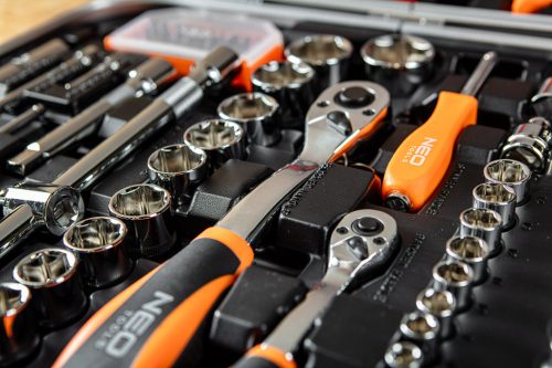 Szigetelt szerszámkészlet 108db, kofferben