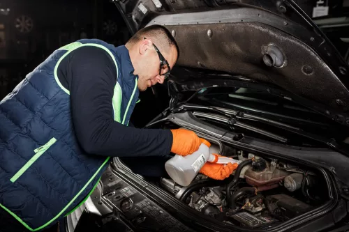Olaj és hűtőfolyadék beöntő kanna, flexi csővel, 1L
