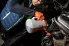 Olaj és hűtőfolyadék beöntő kanna, flexi csővel, 3L