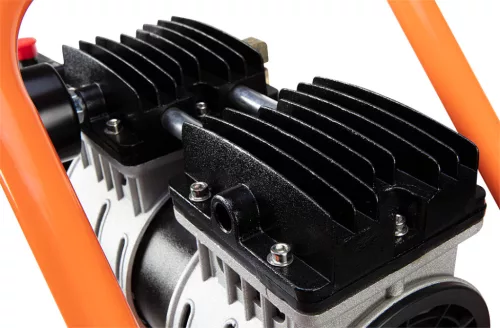 Kompresszor, 12L, extra csendes, kefementes motorral, olajmentes, 79(61)db
