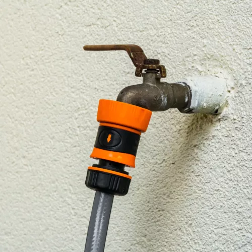 Csapcsatlakozó 1/2"- 3/4", min. rendelés: 6db