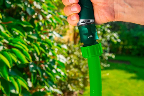 30db tömlő gyorscsatlakozó 3/4" vizstoppos, kínálódobozban