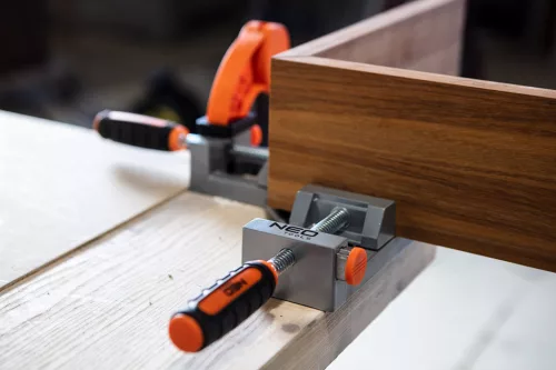 Sarokszorító 65mm, dupla