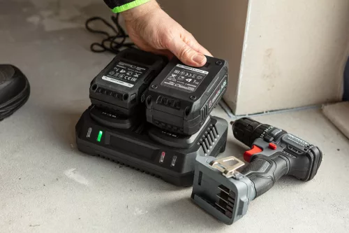 Akkumulátortöltő dupla ENERGY+ egyakkus rendszerhez, 240W, 2x3A