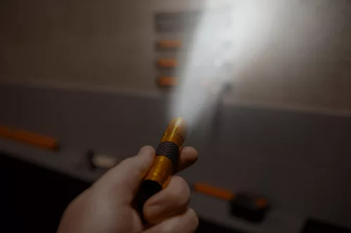 Mini zseblámpa 20lum, 1xAA, rendelési egység: 5db