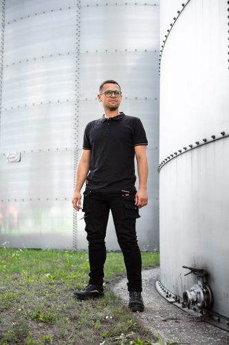 Farmer munkásnadrág, Denim, fekete, 98% pamut, térdvédő zseb, gombos oldalzsebek, 255 g/m2, M