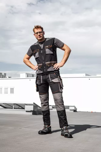Munkamellény karcsúsított(slim fit), 60% pamut, 37% polyester, 3% elasztán, 285 g/m2, S