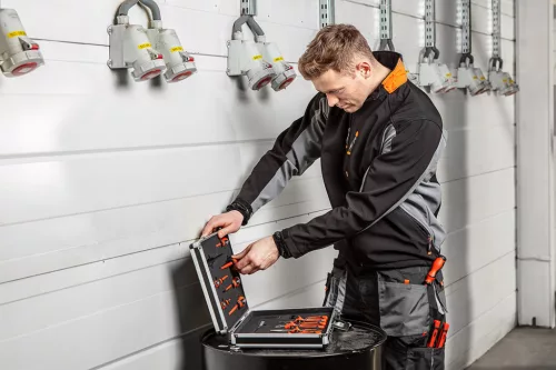 Softshell munkavédelmi kabát, víz- és szélálló, XL/56 vízálló (5000mm), szellőztető szelepek (3000mpv), XL