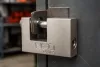 Lakat 90mm oldalcsapos, rézöntvény-acél, időjárásálló, 3 kulccsal