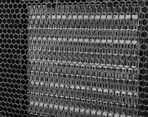 Ipari PTC elektromos kerámia hősugárzó 2 kW, termosztát, levehető fogantyú, borulásvédelem, 139 m3/óra